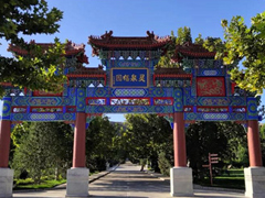公告:灵山宝塔陵园9月26日恢复陵园祭扫班车